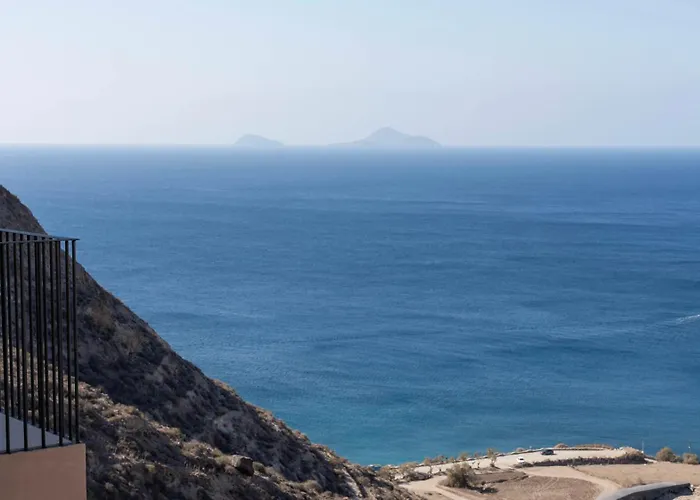 Bay View Residences Santorini 度假居 Akrotírion